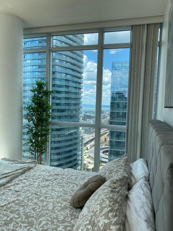 Toronto Cn Tower Maple Leaf Square Luxurious 2 Bedroom Condo エクステリア 写真