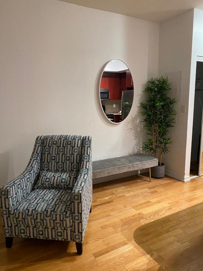 Toronto Cn Tower Maple Leaf Square Luxurious 2 Bedroom Condo エクステリア 写真